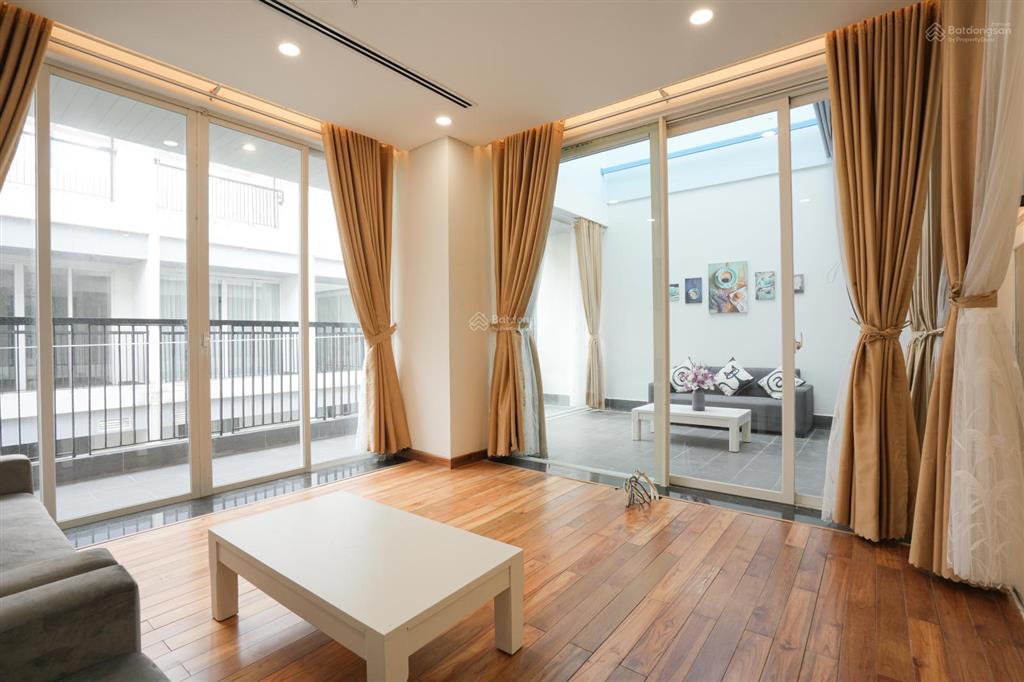 Trống sẵn căn 4pn fhome a  zendiamond. 290m2. full nội thất xịn sò. view sông hàn thơ mộng