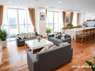 Trống sẵn căn 4pn fhome a  zendiamond. 290m2. full nội thất xịn sò. view sông hàn thơ mộng