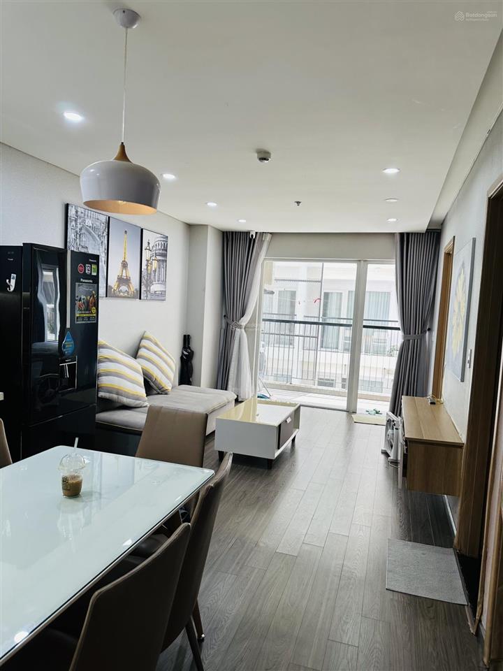 Trống sẵn cho thuê căn hộ f.home. 64m2, 2 phòng ngủ. ngay trung tâm đà nẵng. ra sông hàn 200m
