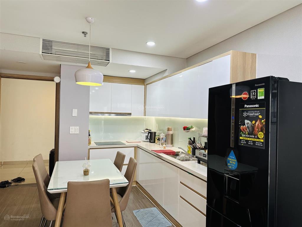 Trống sẵn cho thuê căn hộ f.home. 64m2, 2 phòng ngủ. ngay trung tâm đà nẵng. ra sông hàn 200m