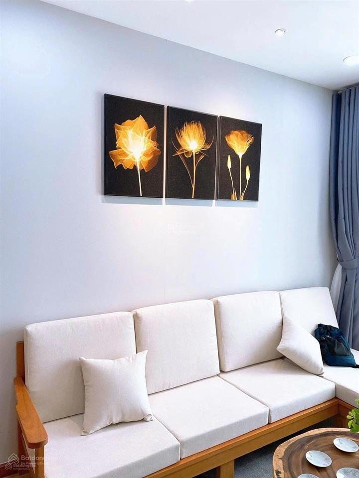 Kẹt tiền cần bán căn hộ saigonres plaza, giá 2tỷ2, 65m2, 2pn, 2wc, bình thạnh.