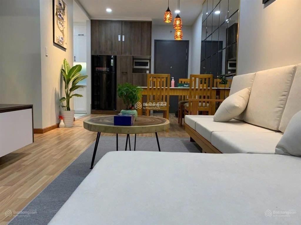 Kẹt tiền cần bán căn hộ saigonres plaza, giá 2tỷ2, 65m2, 2pn, 2wc, bình thạnh.