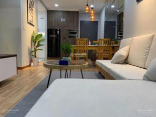 Kẹt tiền cần bán căn hộ saigonres plaza, giá 2tỷ2, 65m2, 2pn, 2wc, bình thạnh.