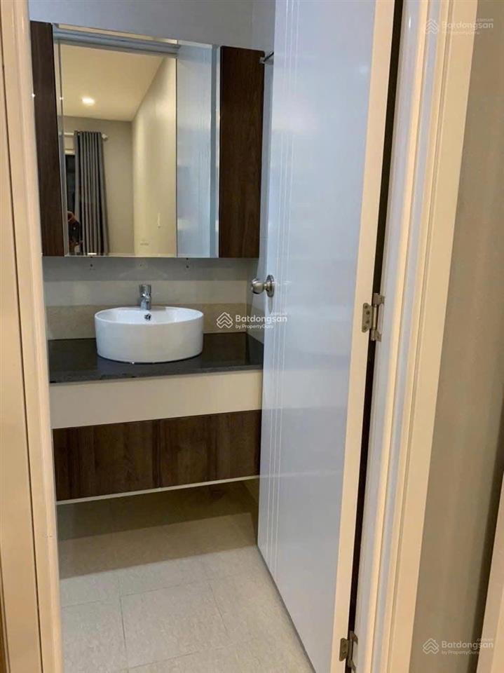 Kẹt tiền cần bán căn hộ saigonres plaza, giá 2tỷ2, 65m2, 2pn, 2wc, bình thạnh.