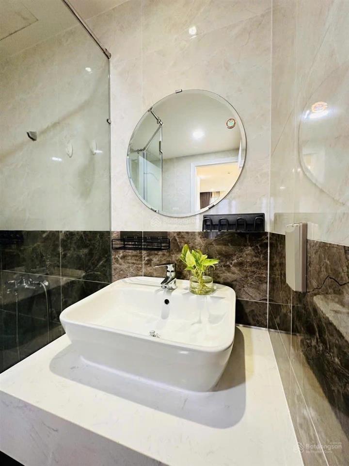 Chủ cần tiền bán cc the botanica, 1,8tỷ, 68 m2, 2pn 2wc tân bình
