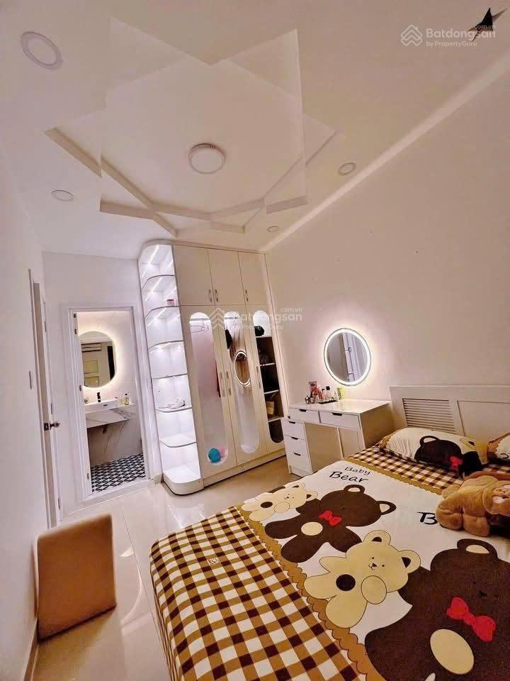 Kẹt cần bán căn hộ the avila, quận 8, giá 1.55 tỷ, 70m2, 2pn
