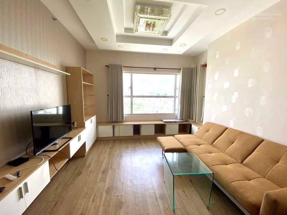 Bán gấp cc đào duy từ, quận 10 giá 1,68tỷ, 70m2, 2pn, 2wc