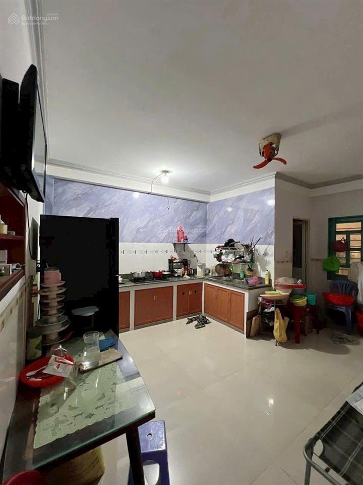 Sẵn 7pn 7wc khép kín tòa nhà 5 tầng sát đại học tô ký dòng tiền đỉnh giá sập hầm chỉ 5.1 tỷ