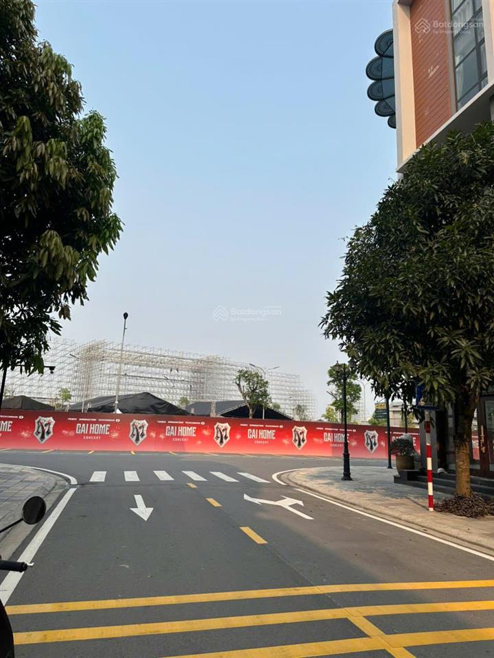 Chính chủ cần tiền bán gấp shophouse vinhomes ocean park 3. 56m2 giá 8,5 tỷ.