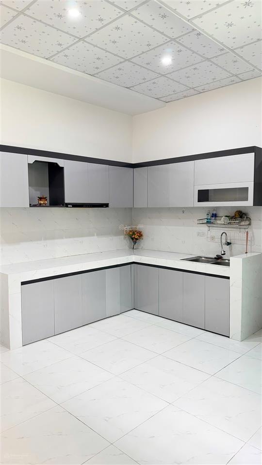 Bán nhà đẹp phong bắc 9 gần sông, mát mẻ quanh năm