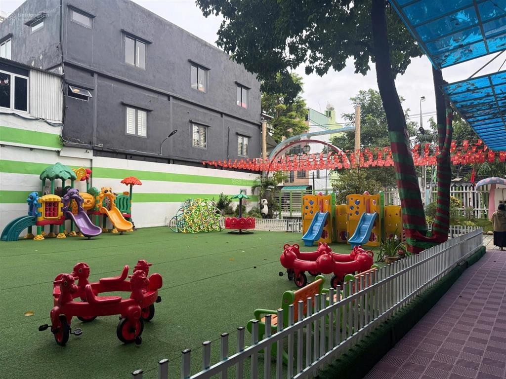 Chuyển nhượng trường mầm non quốc tế 4 mặt tiền độc nhất tại đà nẵng!