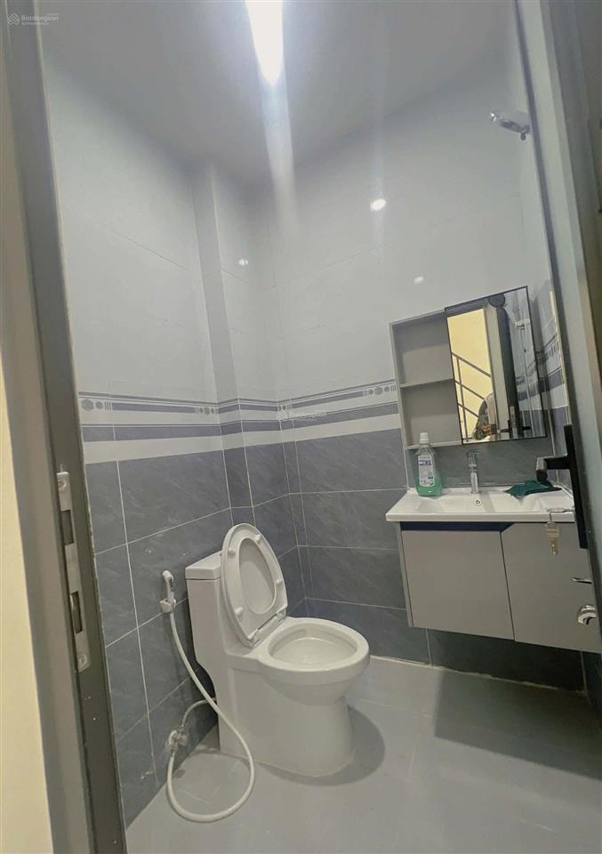 Bán nhà sổ hồng riêng, ngay ngã 4 bình phước, ql13, ql1a, hiệp bình, tam bình, thủ đức