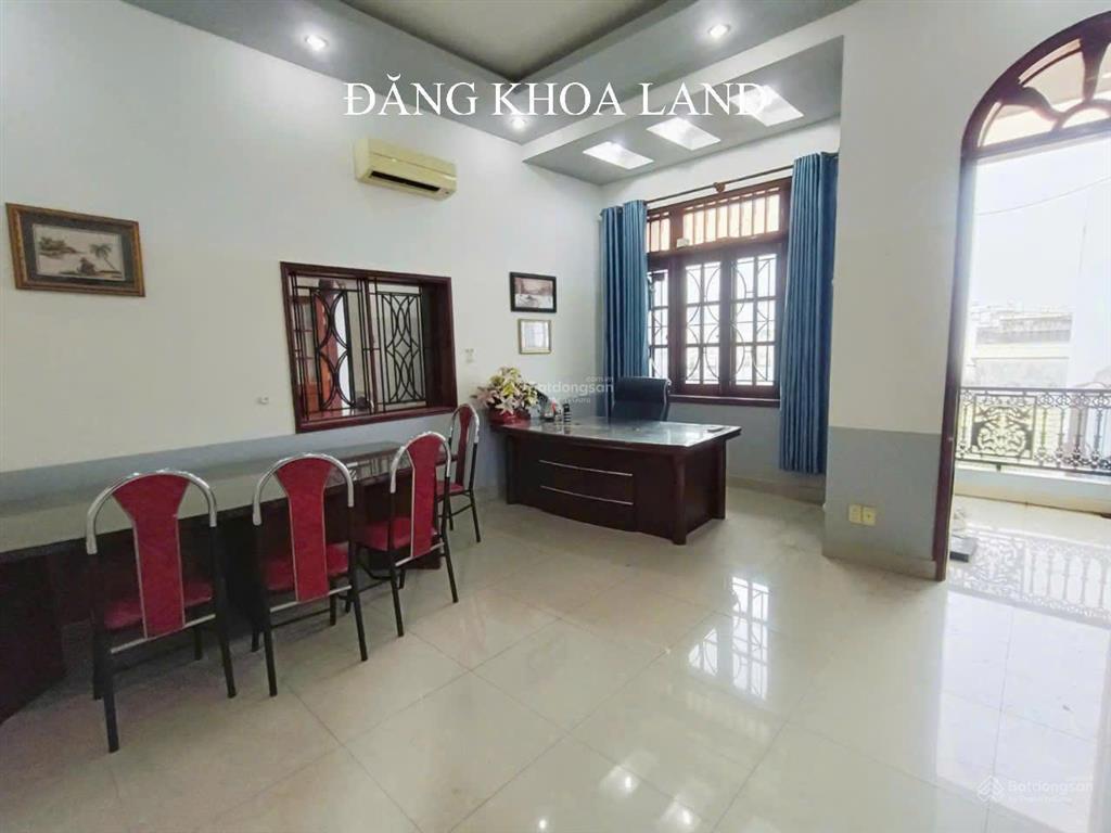 Quá víp  ngay hoàng diệu 2  nhà 3 tầng  8 phòng  thu nhập 22tr/th  dt 104m2  giá 9,3 tỷ