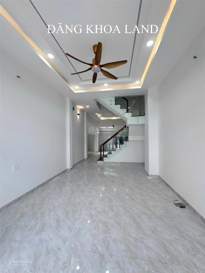 Siêu phẩm  nhà 3 tầng đẹp  ngô chí quốc  hxh né nhau dt 65m2  giá 6 tỷ