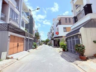 Sót 1 lô đẹp  đường nhựa + lề  7m  tam bình giá 4,2 tỷ  gần vành đai 2