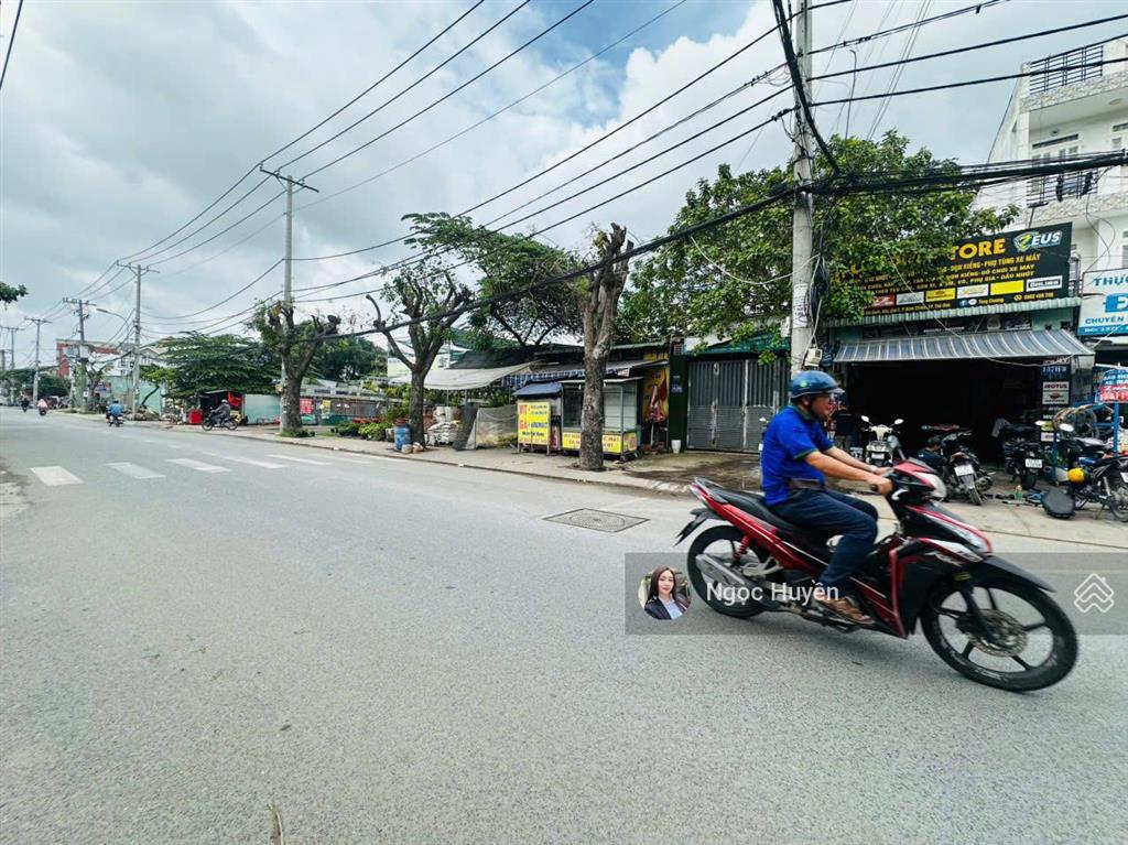 Quá rẻ  bán nhà 2 tầng mặt tiền ngô chí quốc  kv kinh doanh sầm uất  giá 8 tỷ