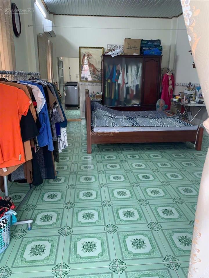 Siêu phẩm  nhà 3 tầng  mặt tiền hẻm xe hơi quay đầu  giá 66tr/th  gần phạm văn đồng