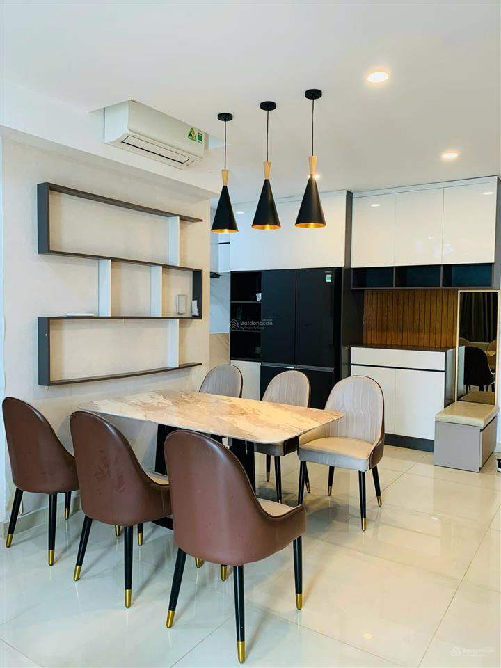 Bán căn emerald 3pn2wc 104m2 tầng đẹp 7.25 tỷ 102%, view hồ bơi, có nội thất, hỗ trợ vay ngân hàng