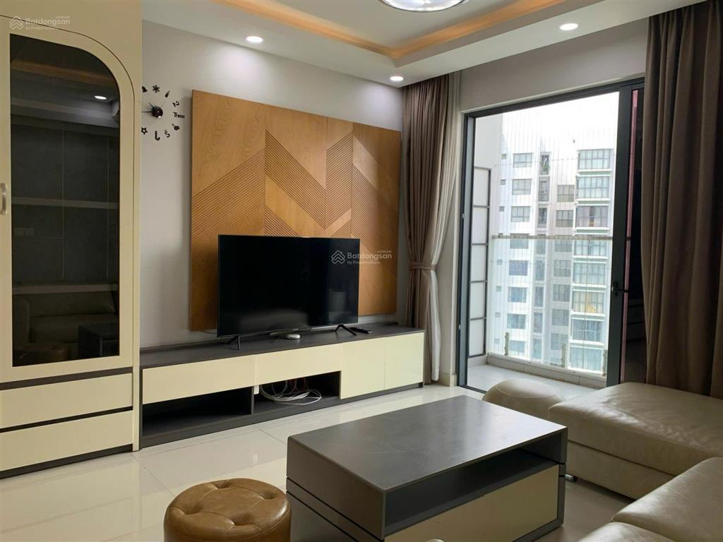 Bán căn emerald 3pn2wc 104m2 tầng đẹp 7.25 tỷ 102%, view hồ bơi, có nội thất, hỗ trợ vay ngân hàng