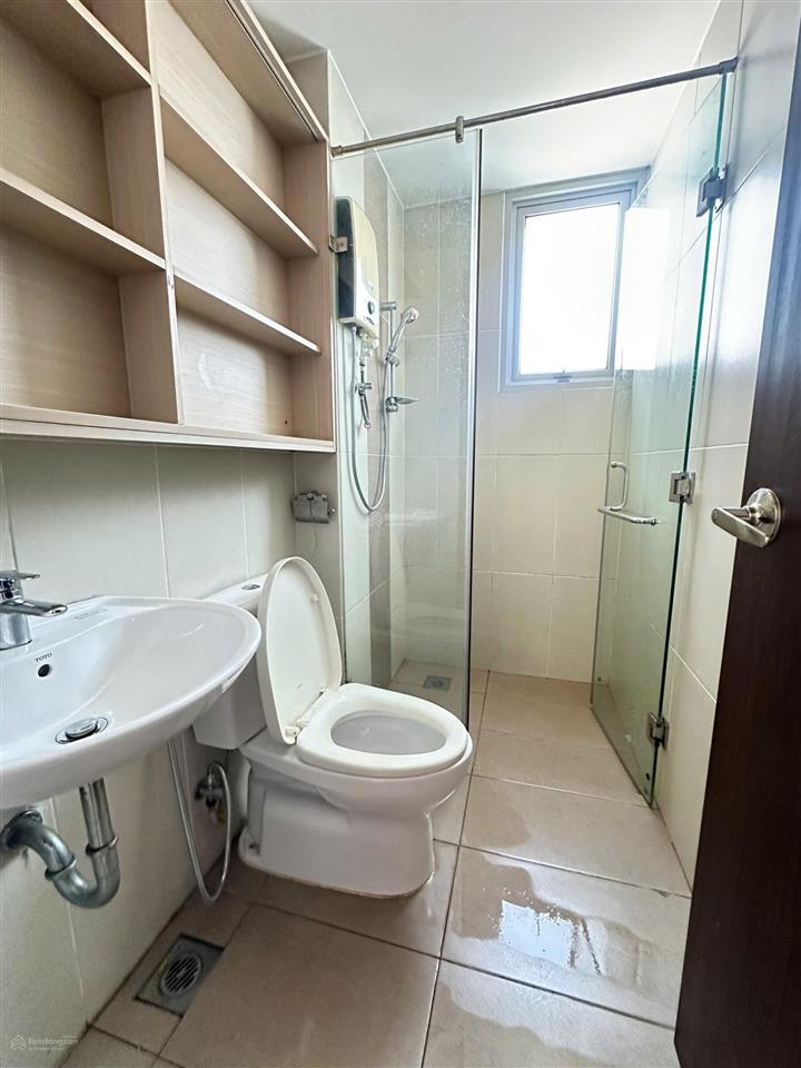 Bán căn chung cư ruby giá tốt 2pn  2wc 4 tỷ nhà mới, nội thất cơ bản, sổ hồng sẵn hỗ trợ vay bank