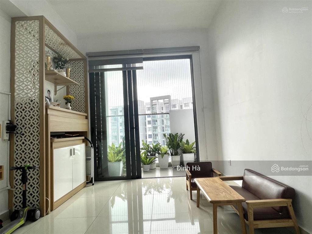 Hàng hot emerald giá 5.4 tỷ cực tốt 2pn  2wc 71m2, view công viên, để lại nội thất cơ bản dễ decor