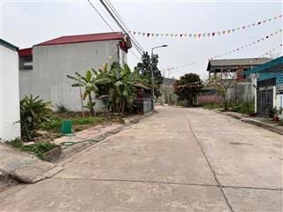 Đất đẹp, đường trước mặt 13m, đã dải nhựa