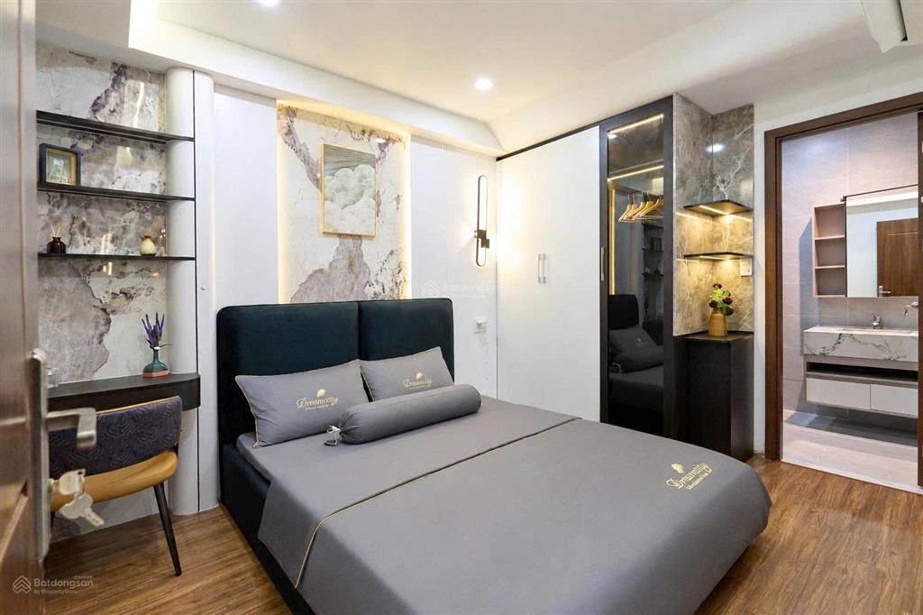 Bán căn hộ nằm kề ubnd phường bình tân , góc view 3 mặt tiền lớn , 2pn 1wc dt 52m2 , giá full 2t150