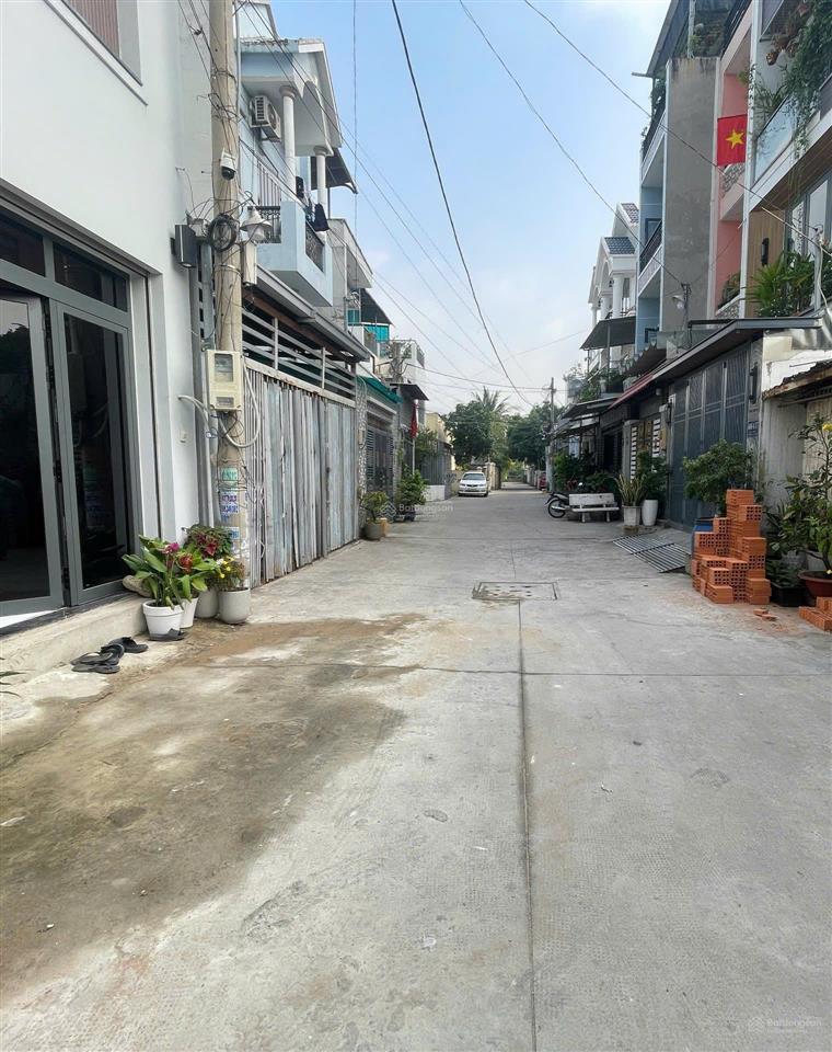 D130  đất thỏ cư hẻm xe tải thông kdc hồng long  hiệp bình phước