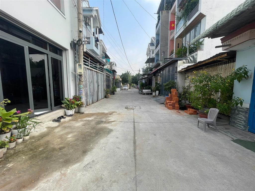 D130  đất thỏ cư hẻm xe tải thông kdc hồng long  hiệp bình phước