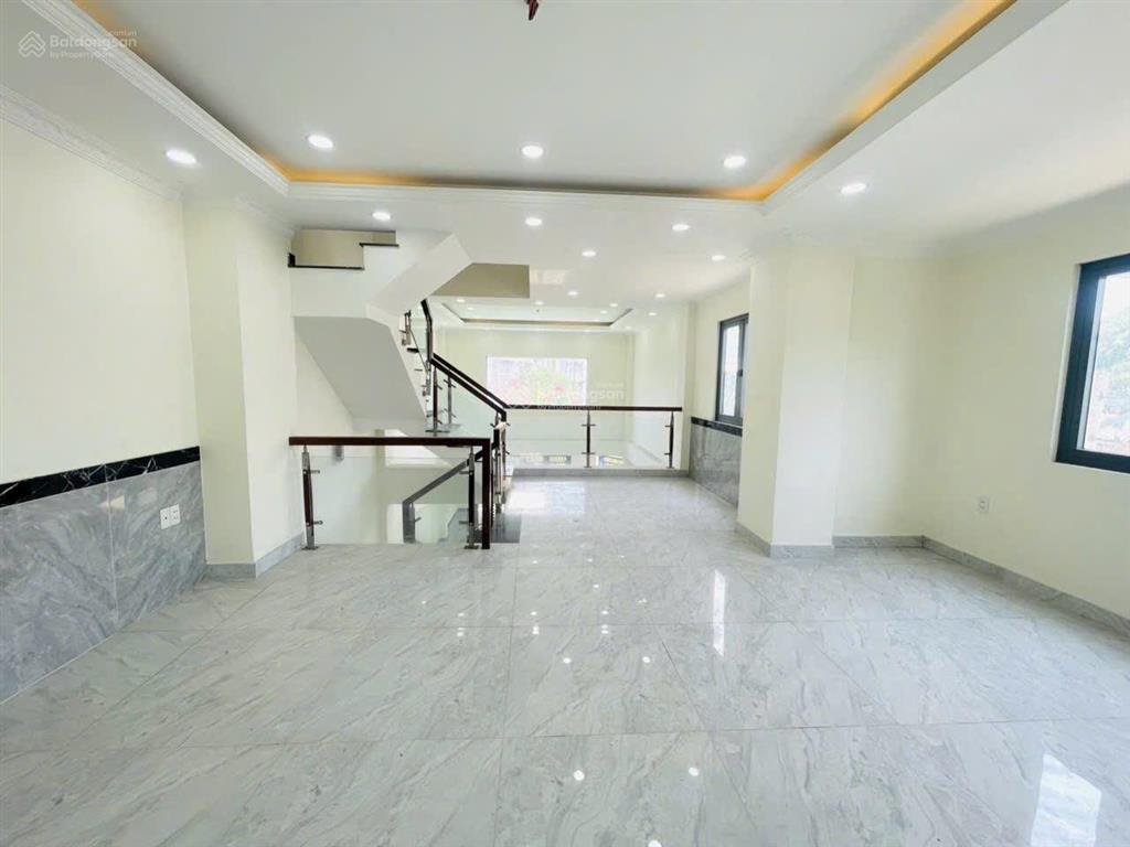 N078  nhà mới 4 tầng  lửng hẻm xe hơi tới nhà  giá rẻ