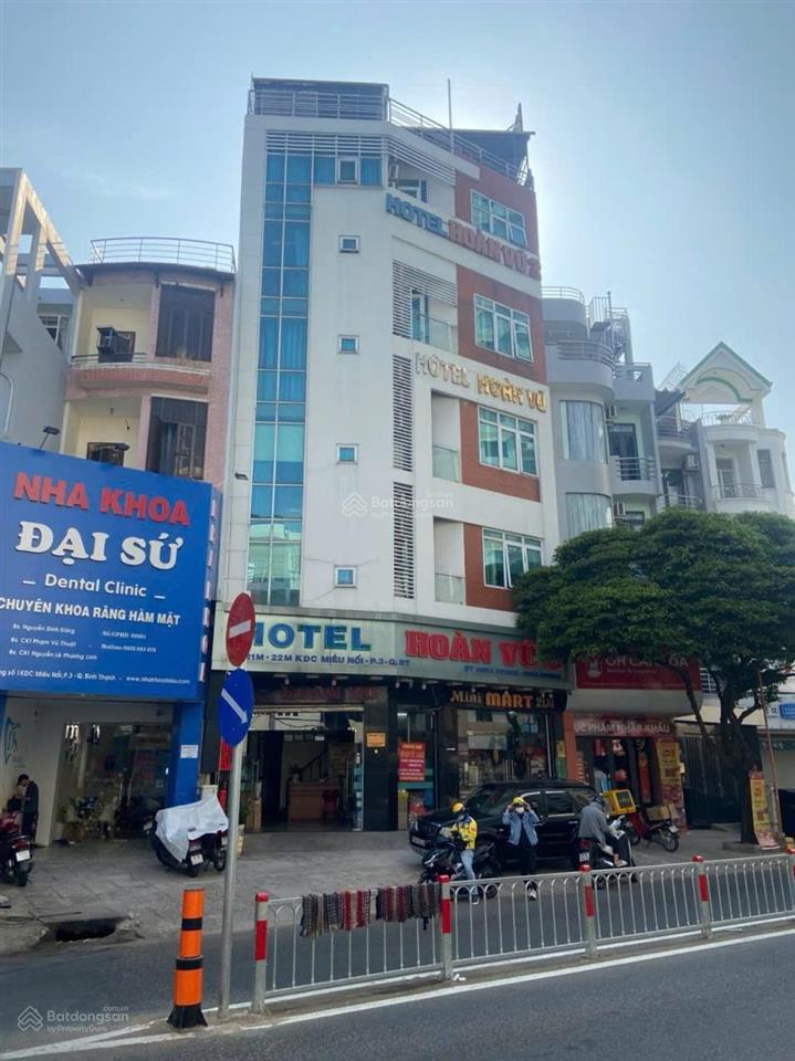 Bán tòa chdv 21 phòng mặt tiền nhiêu tứ q.phú nhuận . 5 x 22m. hầm 6 lầu tm giá 27.9 tỷ