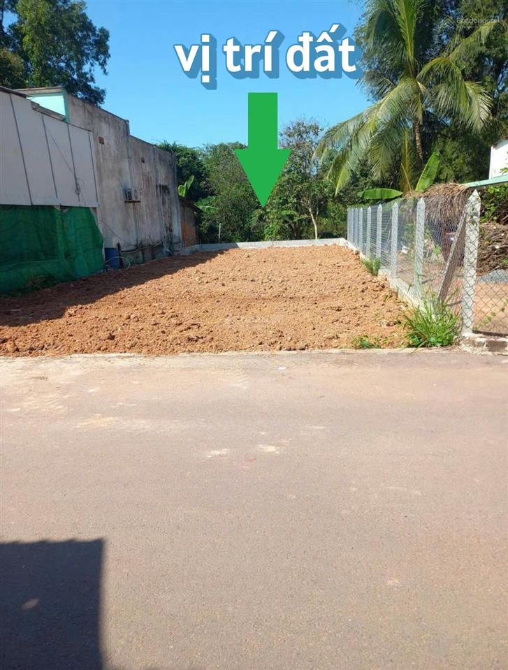 Cần bán gấp lại lô đất đ.nguyễn thị se xã tân thông hội ,củ chi, giá 670tr(100m2),sổ hồng riêng.