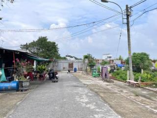 Tin hot!! chủ đi định cư nước ngoài nên bán lô đất đ.đỗ đình nhân xã tân an hội (130m2), 800tr, shr