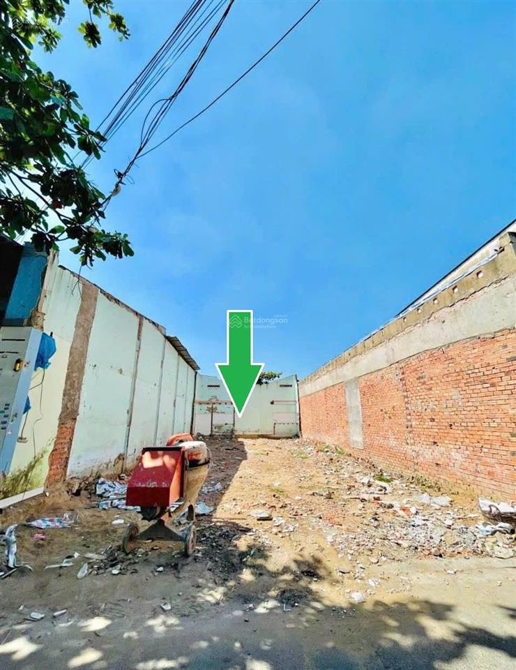 Vị trí đẹp nằm ngay trên đ.hồ văn tắng xã tân phú trung, dt 127m², giá 1 tỷ 1, sổ hồng riêng.