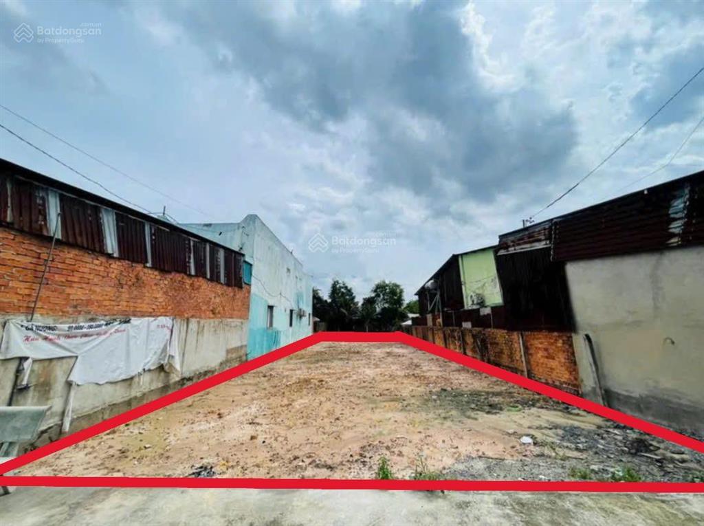 Chủ ngộp cần bán lô đất đ nguyễn thị lắng xã tân phú trung có dt 131m², shr, giá 1 tỷ còn bàn bạc