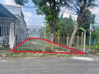 Chú phú ngộp nên bán gấp lô đ đào văn thử xã tân an hội gần cầu vượt củ chi, 920tr , shr , 114m2.