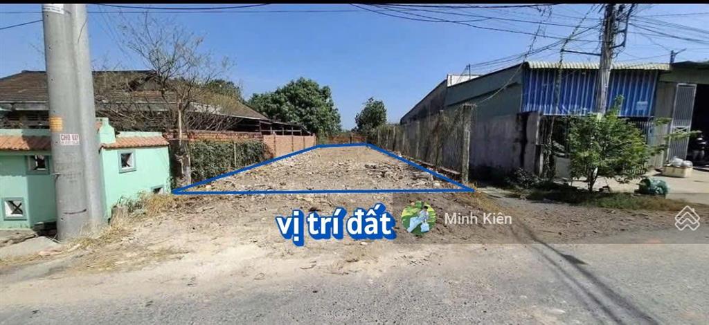 Bán gấp 200m² thổ cư ngay đ. nguyễn du, phường trảng bàng, giá chỉ 730tr, shr, dân cư hiện hữu.