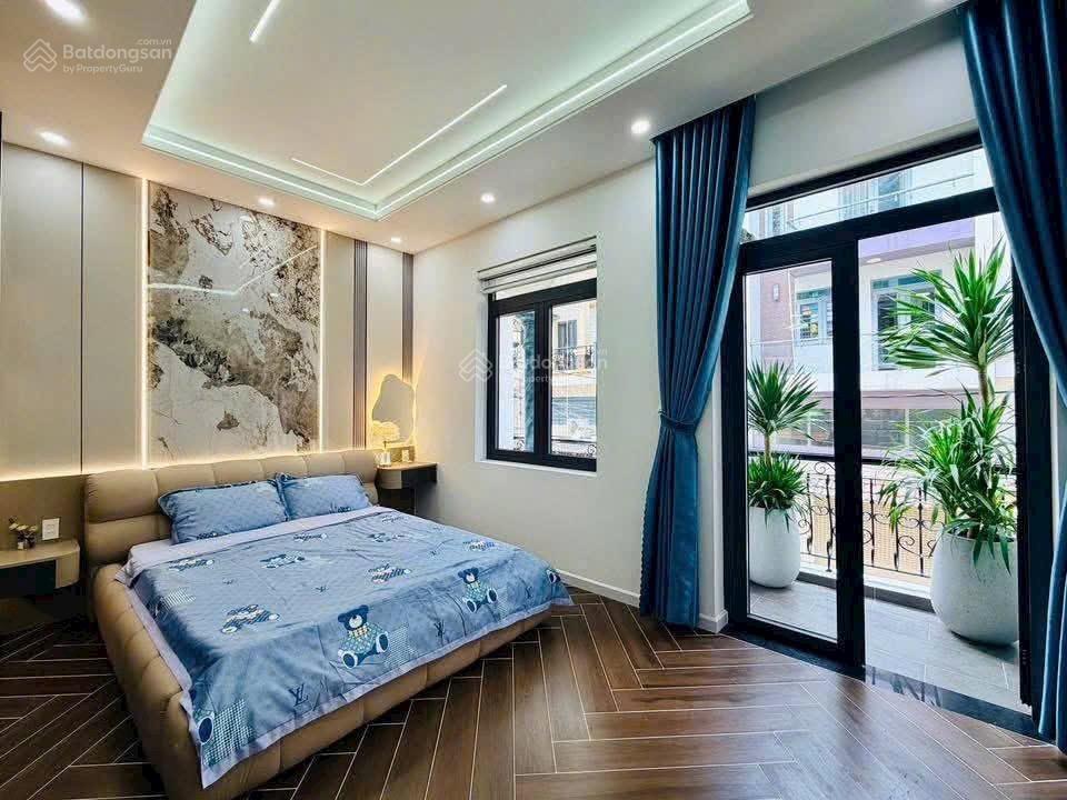 Lãi suất ngân hàng đang tăng chủ đành ra đi căn nhà tâm huyết tại đường nguyên hồng với 72,4m2 shr