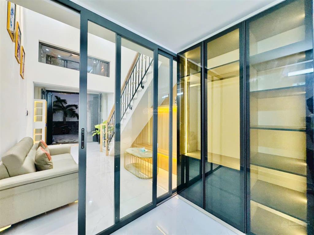 Nhà đẹp thanh khoản nhanh 48m2 với 1t1l1l đang cho thuê 10tr/tháng mua có dòng tiền ngay, shr