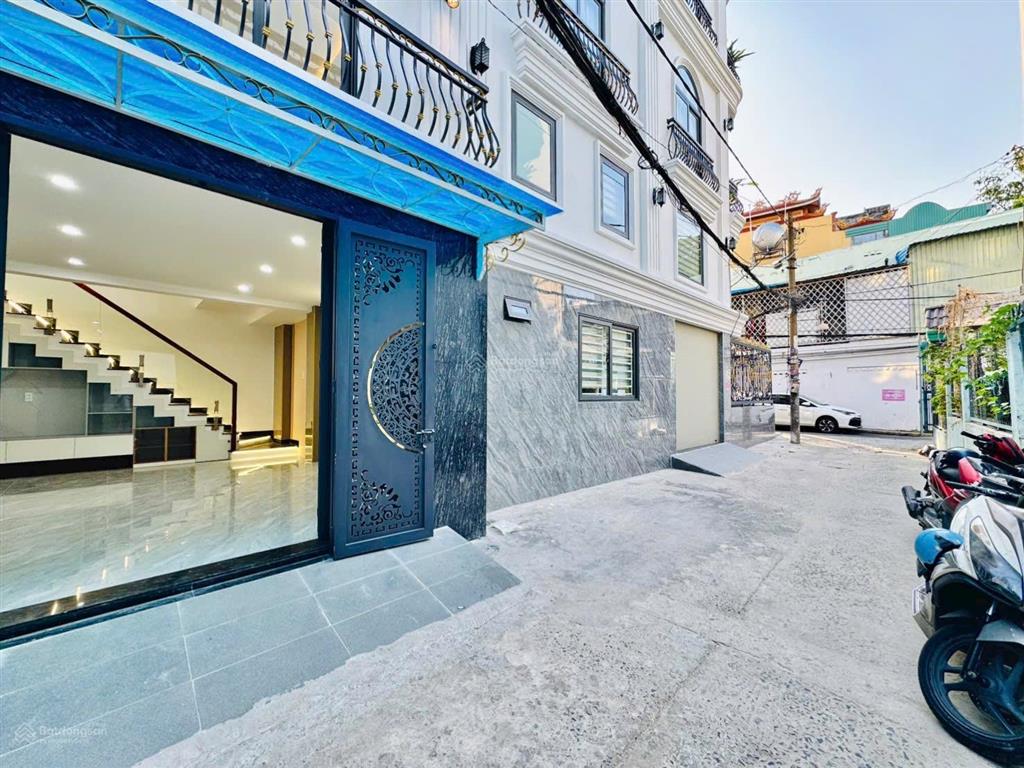 Căn nhà với giá cực rẻ phù hợp giữ dòng tiền cho thuê 12tr/tháng  ngang 6m siêu đẹp, sổ hồng riêng