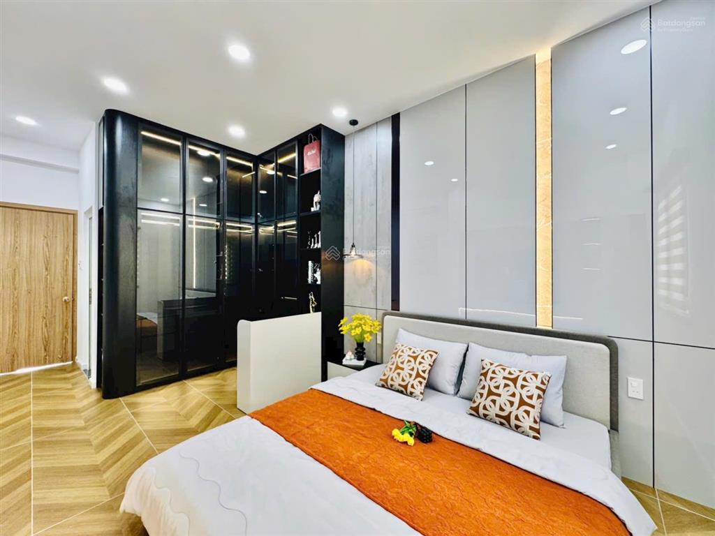 Nhà mới phan văn trị p7 gò vấp, 4pn full nt, gần vincom, đầu tư lời ngay hẻm 5m