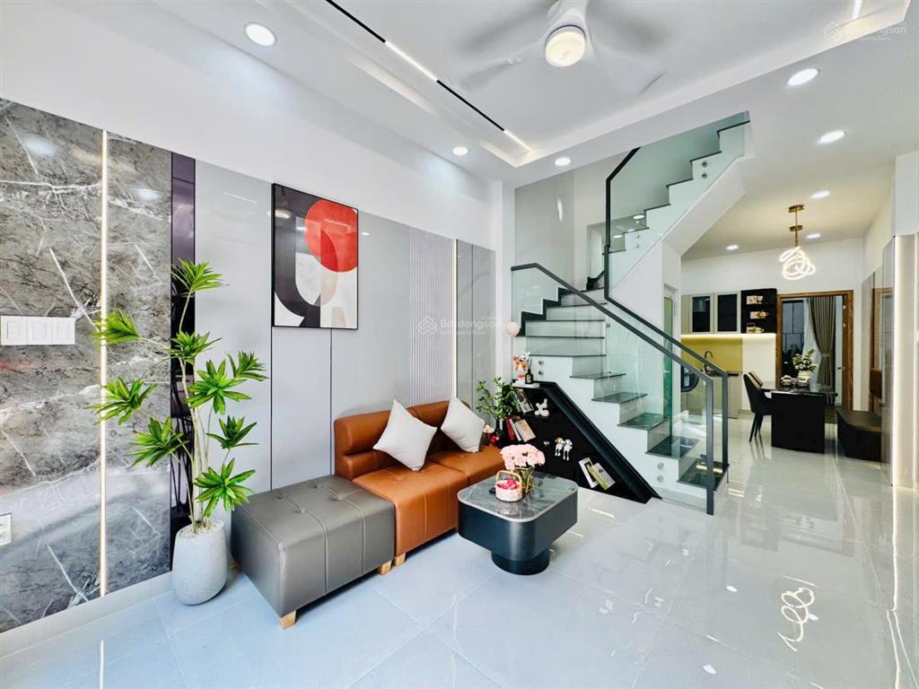 Nhà mới phan văn trị p7 gò vấp, 4pn full nt, gần vincom, đầu tư lời ngay hẻm 5m
