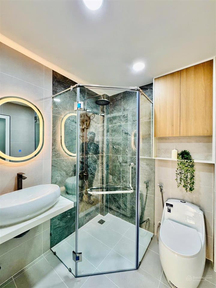 Nhà đẹp nguyễn kiệm tiện mua đầu tư giữ dòng tiền đang cho thuê 10tr/tháng, sổ hồng riêng, 1t2l st