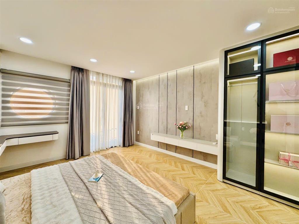 Nhà đẹp nguyễn kiệm tiện mua đầu tư giữ dòng tiền đang cho thuê 10tr/tháng, sổ hồng riêng, 1t2l st