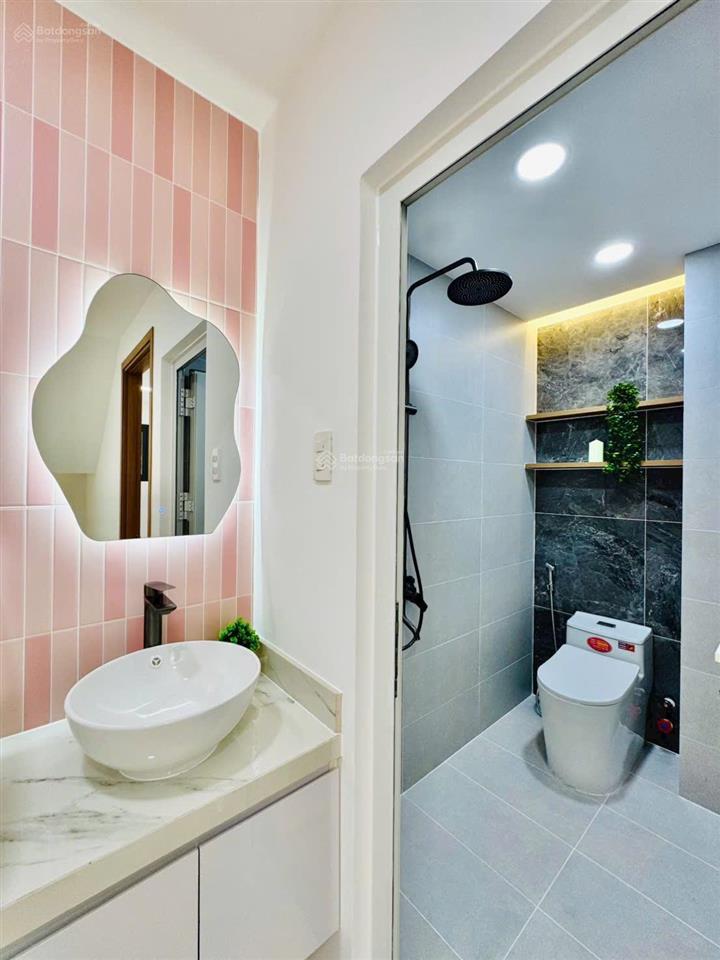 Nhà đẹp nguyễn kiệm tiện mua đầu tư giữ dòng tiền đang cho thuê 10tr/tháng, sổ hồng riêng, 1t2l st