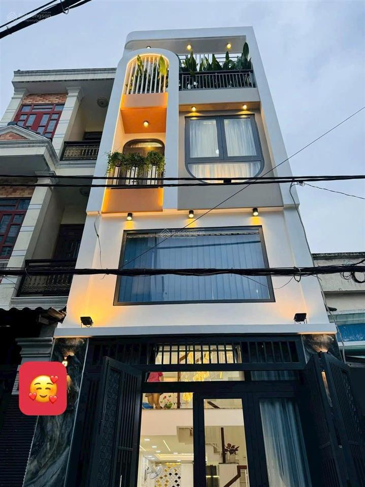5 tỷ 2 nhà nguyễn trãi  q1  cần bán gấp