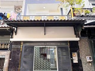 Bán nhà sổ hồng riêng tại đường nguyễn thái sơn  gò vấp  giá hạ còn 2 tỷ 180  chốt ngay kẻo trễ