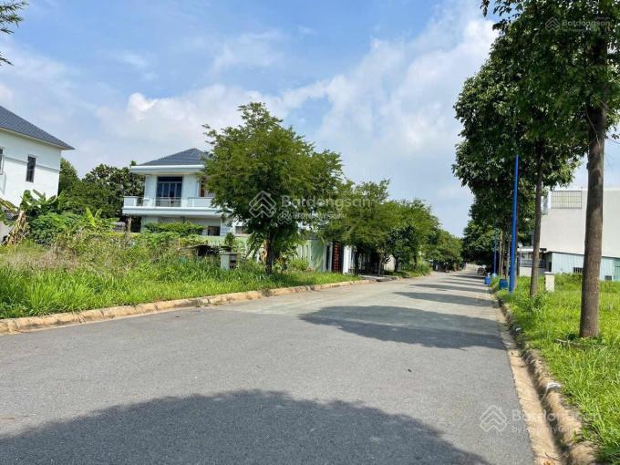 Em còn lô ở khu dân cư bình nguyên, mt n3 đường 16m ngay dĩ an, sổ hồng riêng, chủ ngợp nh bán gấp