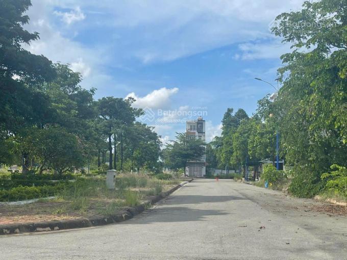 Em còn lô ở khu dân cư bình nguyên, mt n3 đường 16m ngay dĩ an, sổ hồng riêng, chủ ngợp nh bán gấp