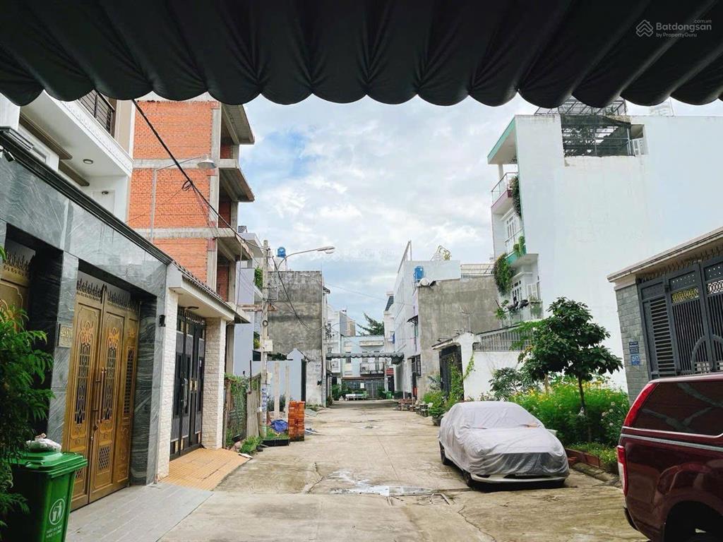 Nhà tô ngọc vân sổ hồng riêng 1 trệt 3 lầu xây mới, hẻm tô tô thoáng, full nội thất